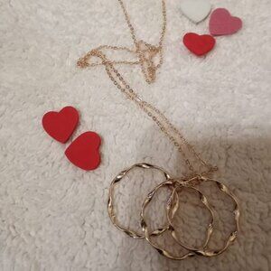 🆕 Millennial Minimalist gold necklace set